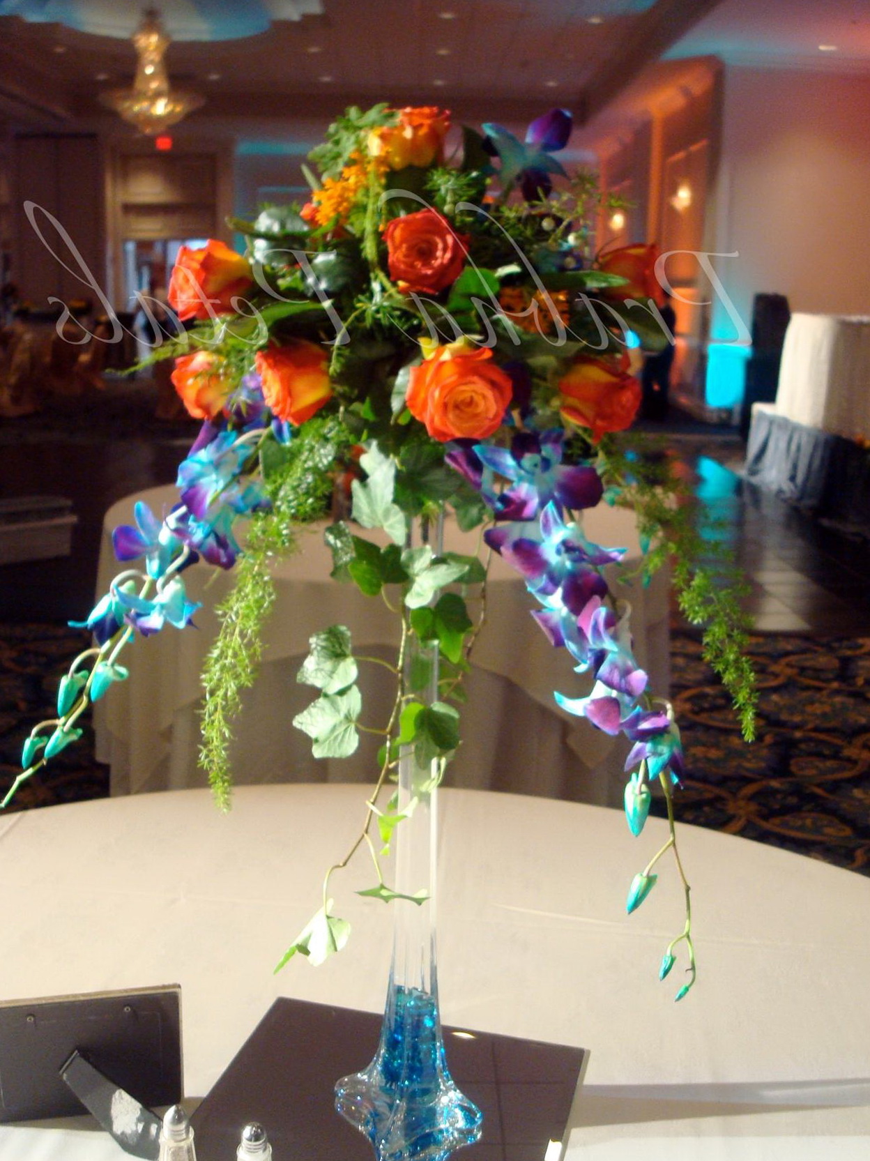 Eiffel Tower Vases Arrangements Home Design Ideas