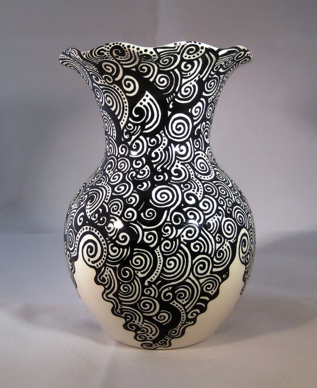 Black And White Ceramic Vase Black And White Ceramic Vase