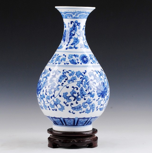 Blue And White Ceramic Vase Blue And White Ceramic Vase