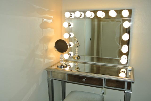Vanity Mirror With Lights And Desk Vanity Mirror With Lights And Desk
