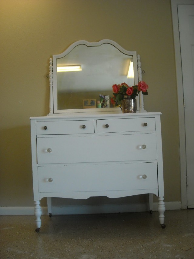 Childrens White Dresser With Mirror Childrens White Dresser With Mirror