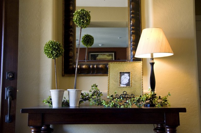 Entryway Console Table Decor Entryway Console Table Decor