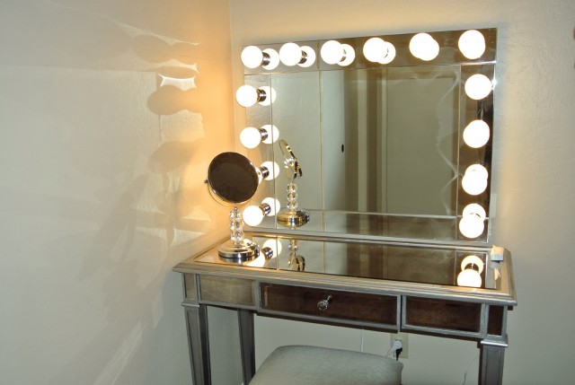 Vanity Desk With Mirror And Lights Vanity Desk With Mirror And Lights