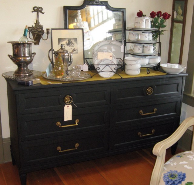 Vintage Black Dresser With Mirror Vintage Black Dresser With Mirror