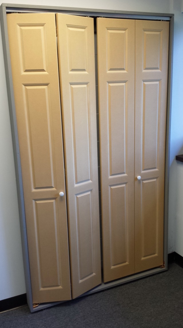 Bifold Closet Doors With Glass Inserts Bifold Closet Doors With Glass Inserts