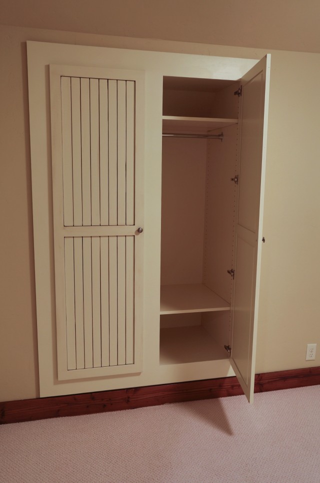 Built In Closets For Small Spaces Built In Closets For Small Spaces
