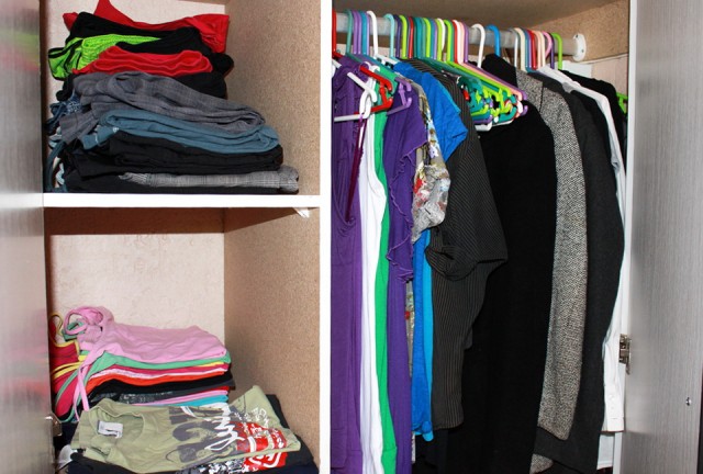How To Organize Your Clothes In Your Closet How To Organize Your Clothes In Your Closet