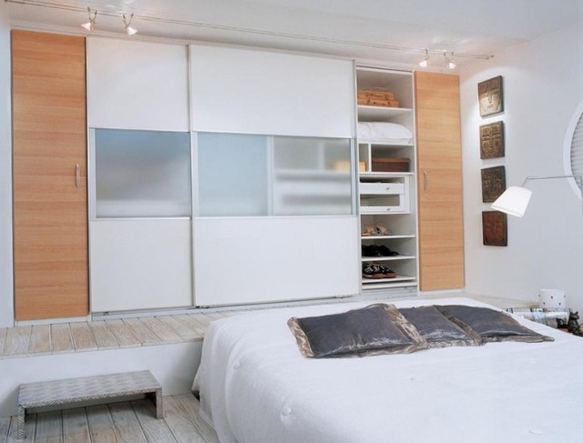 Install Bypass Closet Doors Install Bypass Closet Doors