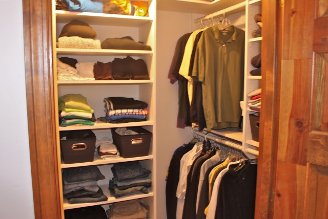 Simple Small Closet Design Simple Small Closet Design