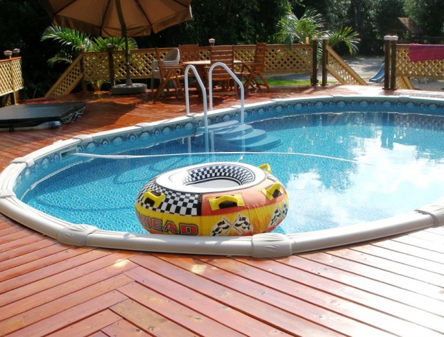 Swimming Pools With Wooden Decks Swimming Pools With Wooden Decks