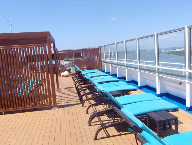 Carnival Magic Deck Camera Carnival Magic Deck Camera