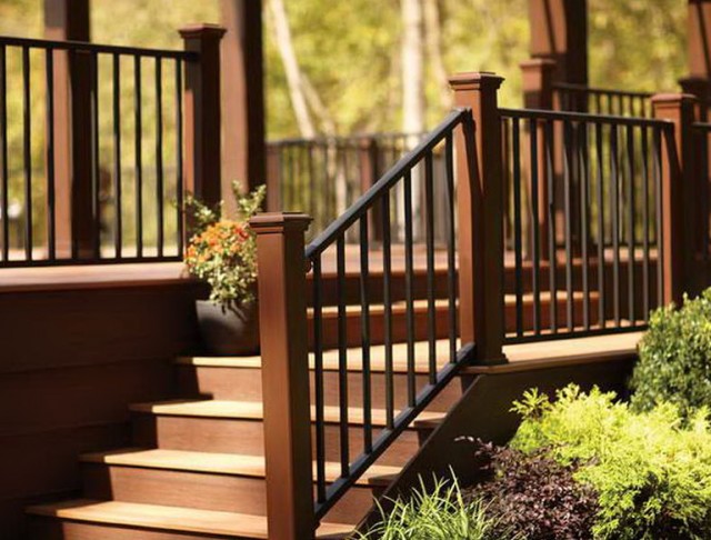 Build Deck Stairs Railing