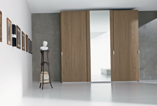 Free Standing Wardrobe Closet With Sliding Doors Free Standing Wardrobe Closet With Sliding Doors