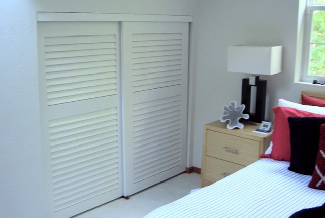 Sliding Shutter Closet Doors Sliding Shutter Closet Doors