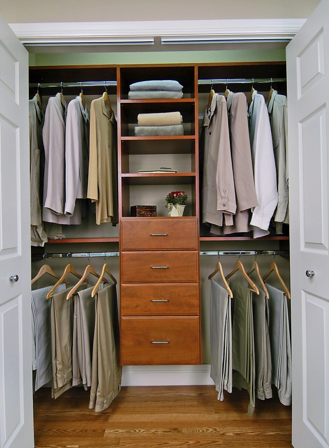 Small Walk In Closet Design Plans Small Walk In Closet Design Plans