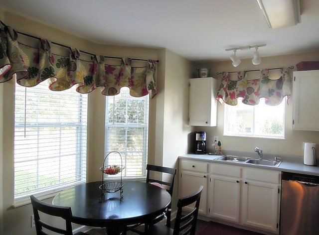 Dining Room Curtains For Bay Windows Dining Room Curtains For Bay Windows