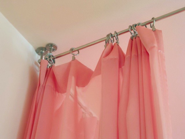 Bed With Curtains Hanging From Ceiling Bed With Curtains Hanging From Ceiling