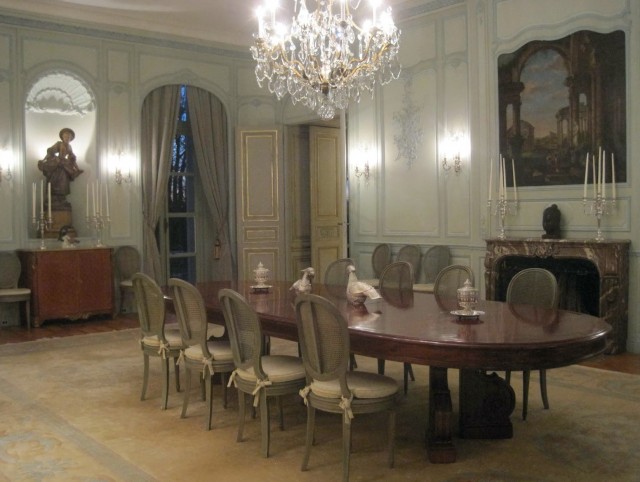 Chandelier Over Dining Table Chandelier Over Dining Table