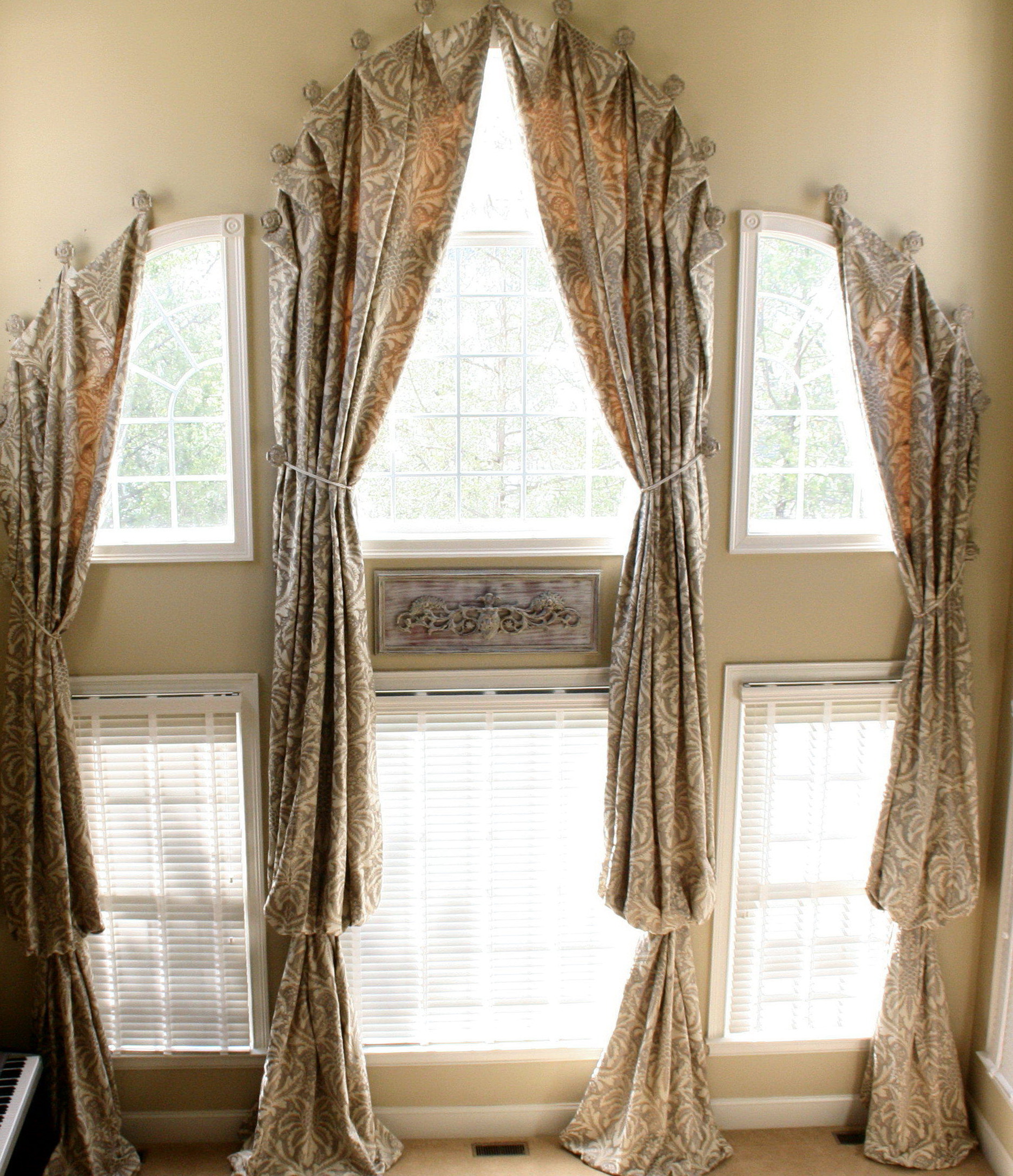 Arched Window Curtains Ideas Home Design Ideas