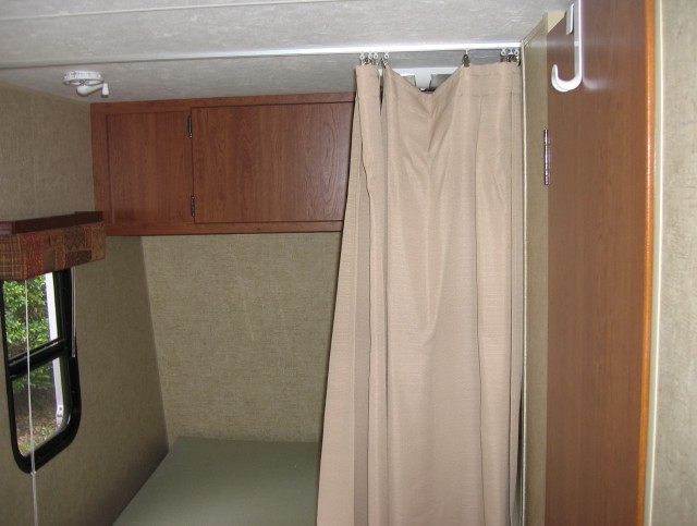Hospital Privacy Curtains And Tracks Hospital Privacy Curtains And Tracks