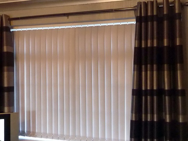 Vertical Blinds With Curtains Vertical Blinds With Curtains